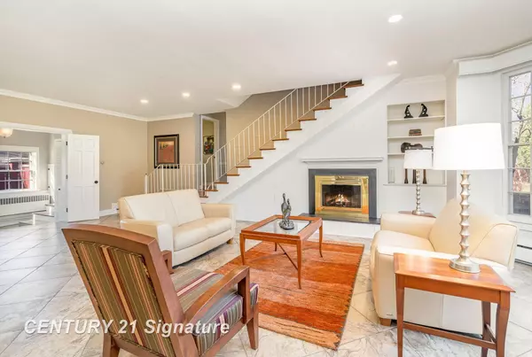 Bay City, MI 48706,105 Parkwood Court
