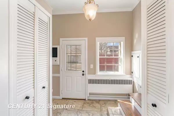 Bay City, MI 48706,105 Parkwood Court