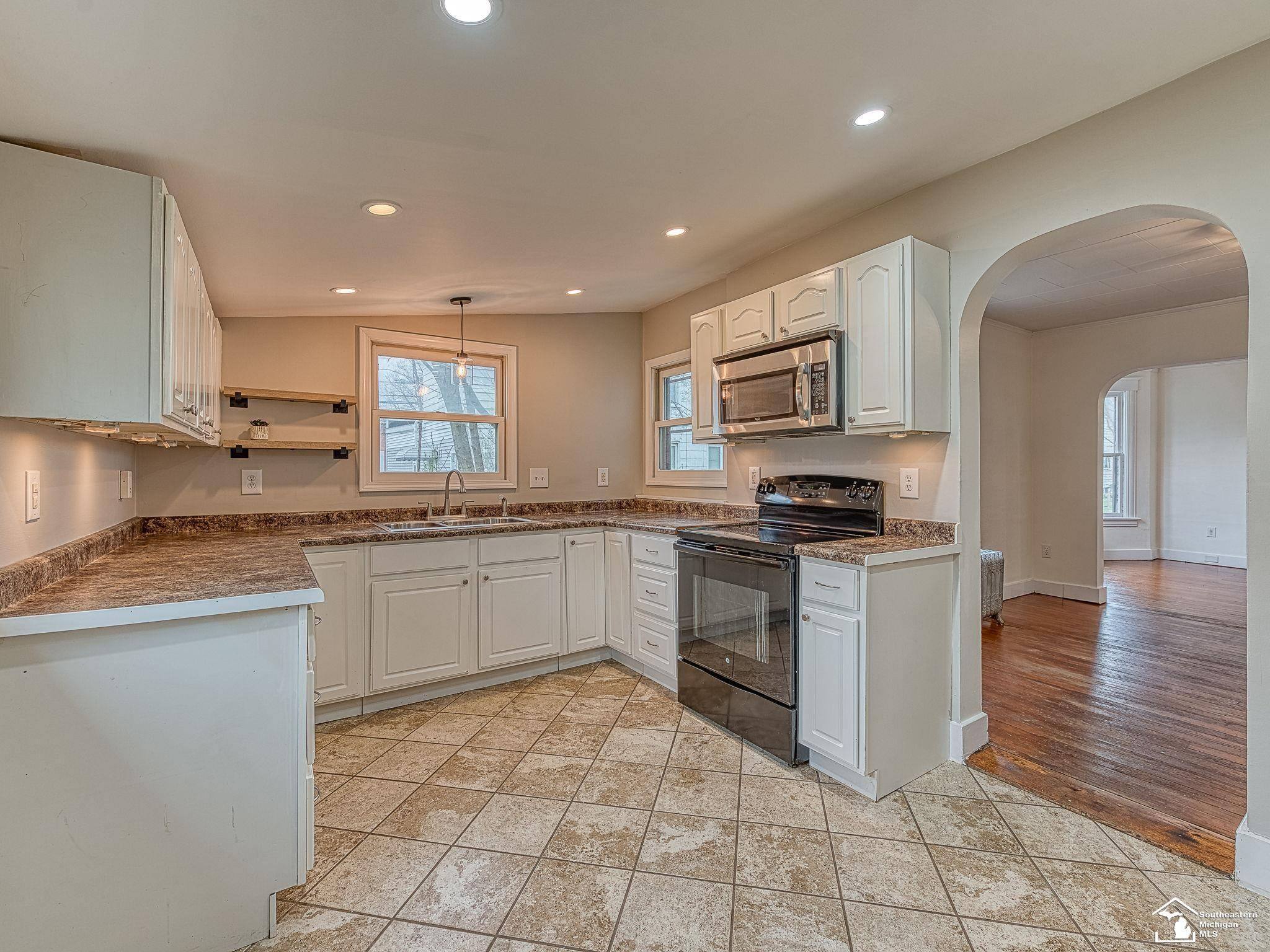 Monroe, MI 48161,417 W 5th Street