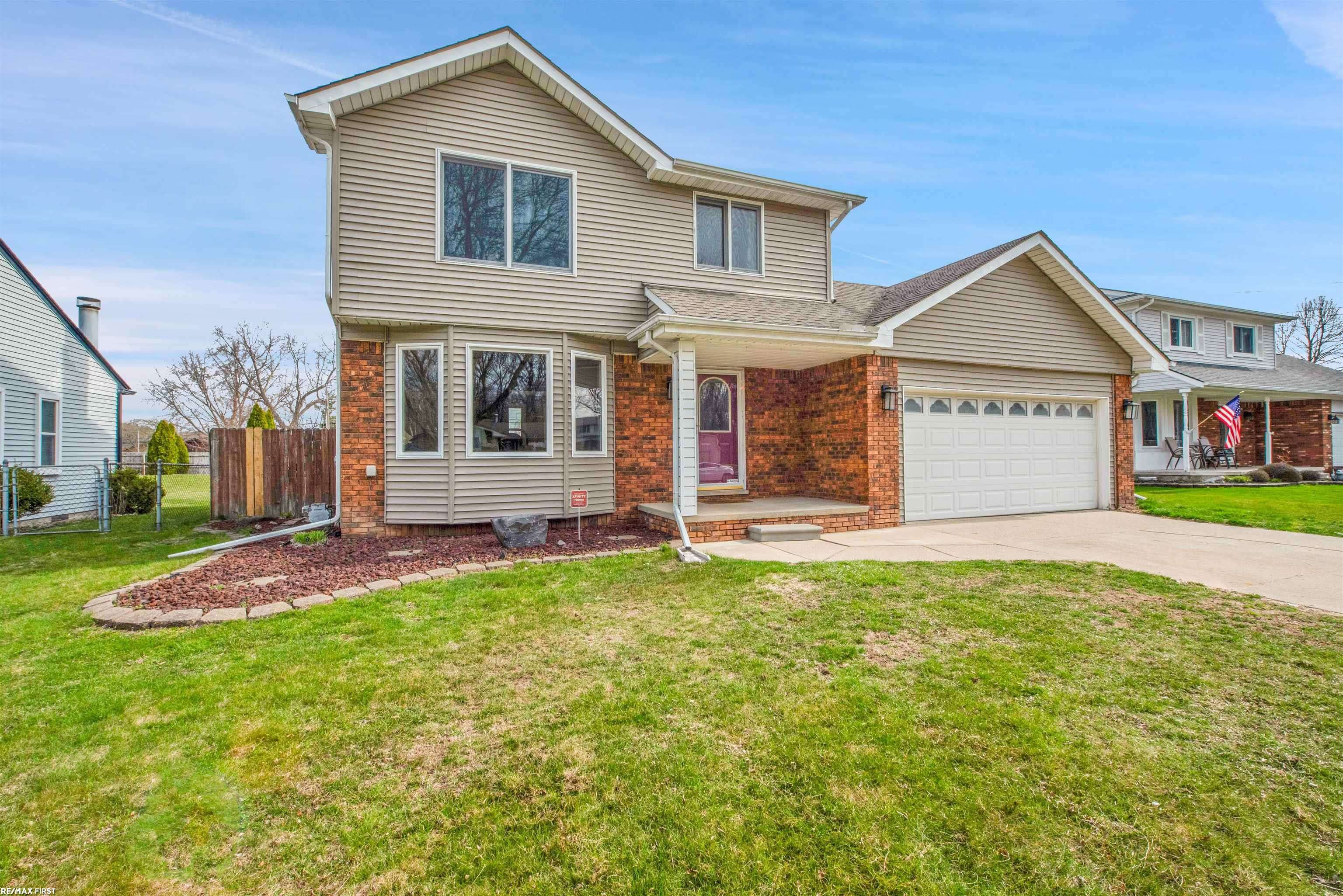 13241 Beresford Dr Drive, Sterling Heights, MI 48313
