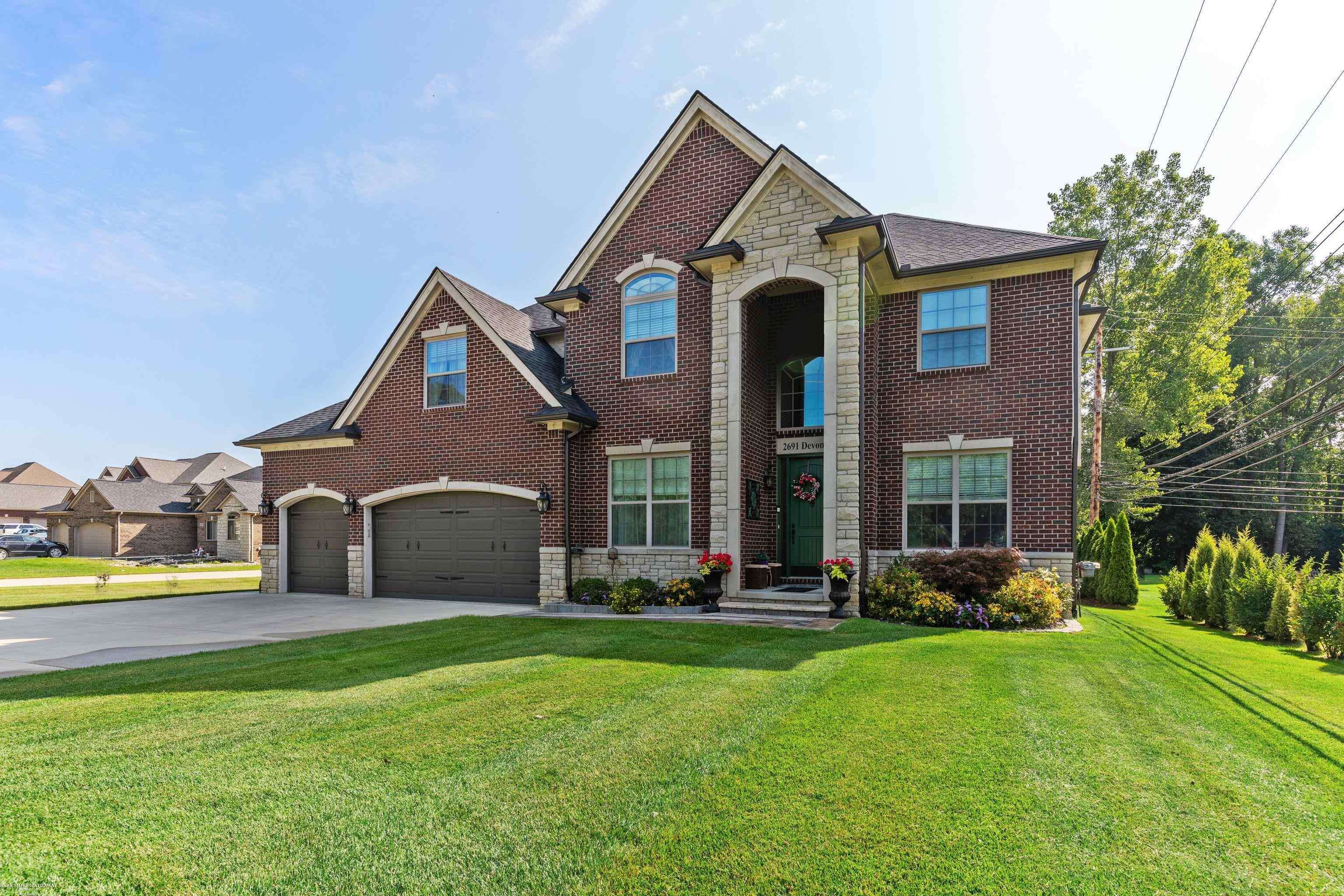 Rochester Hills, MI 48309,2691 Devondale Road