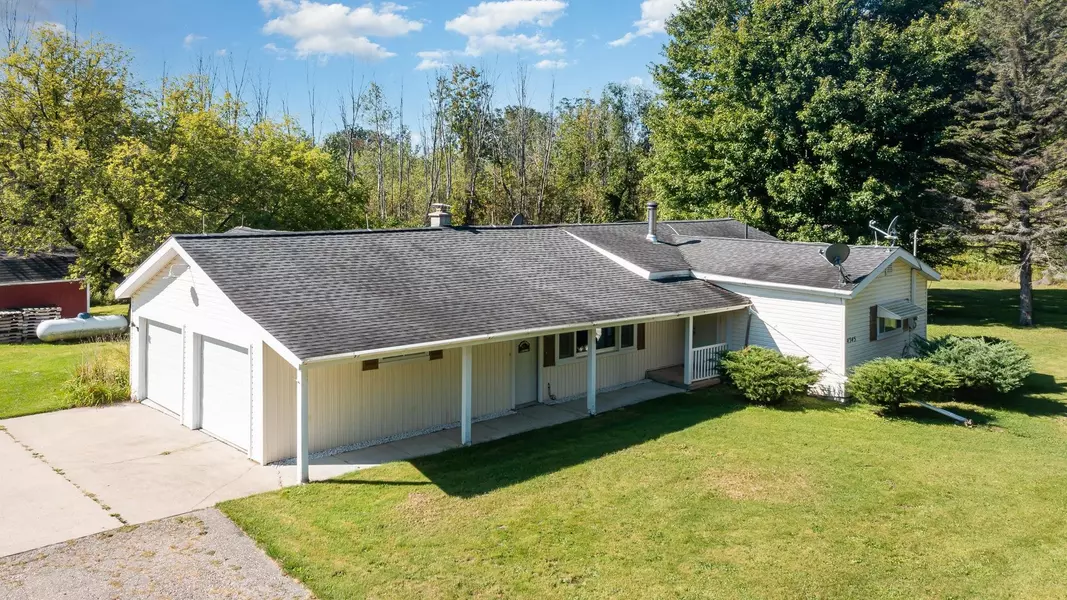 4345 W McNally Road, Coleman, MI 48618