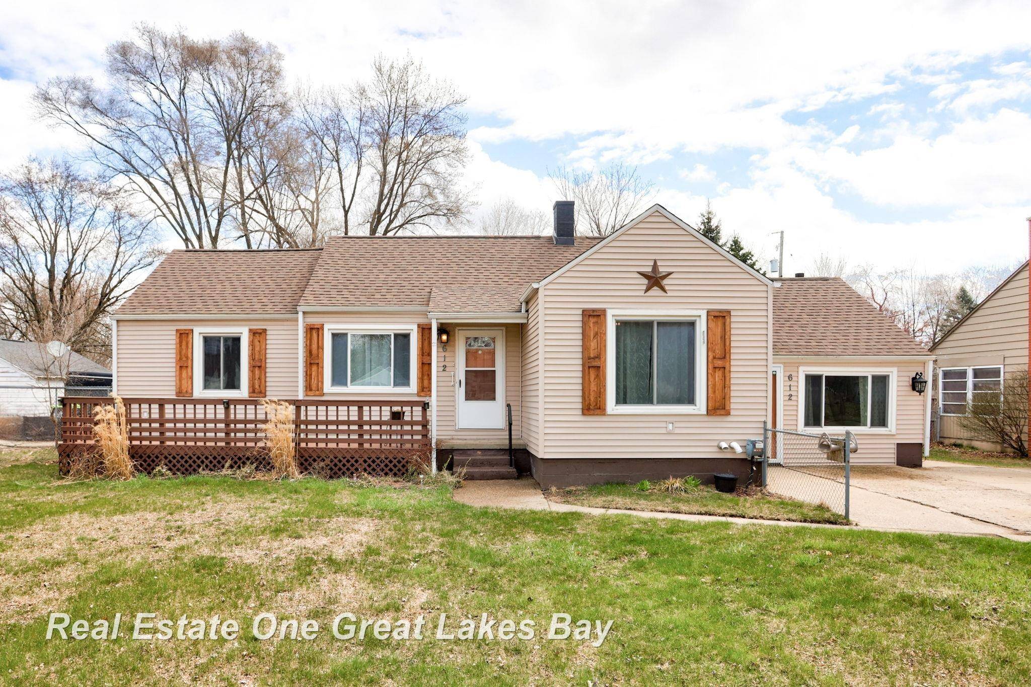 612 Cypress Street, Midland, MI 48642