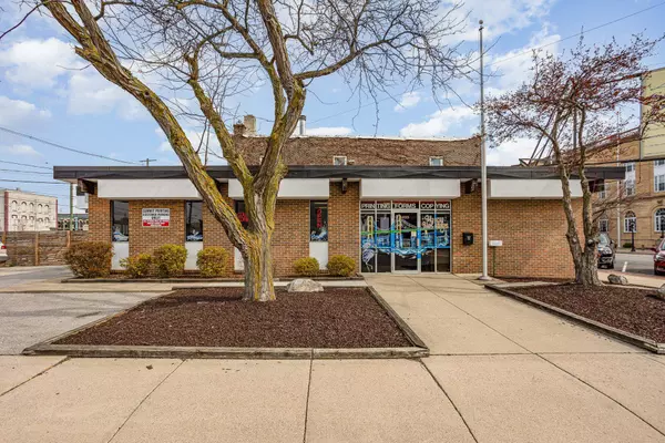 1001 Washington Avenue, Bay City, MI 48708