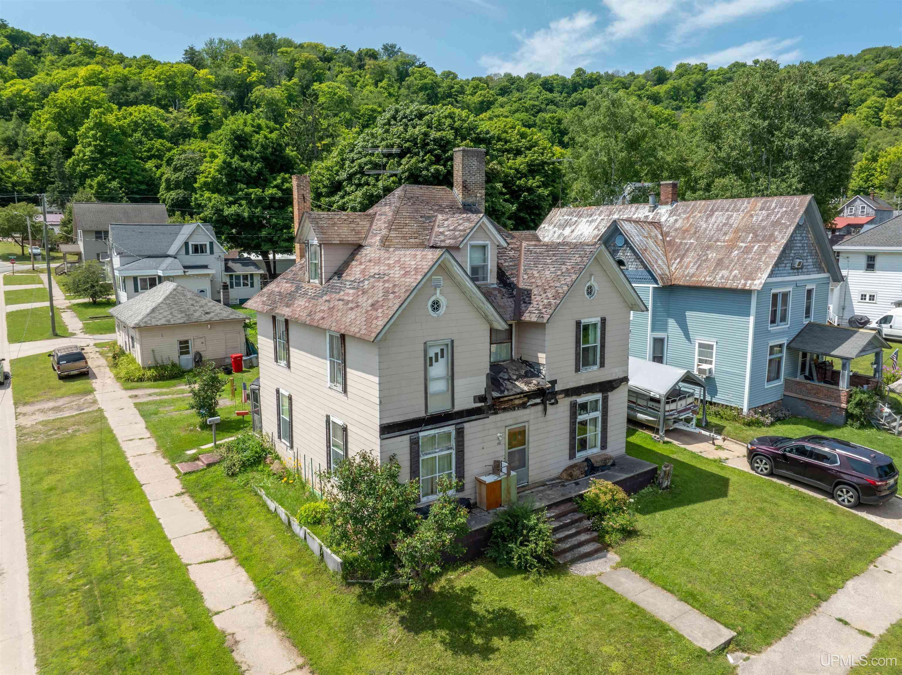 901 W Munising Avenue, Munising, MI 49862