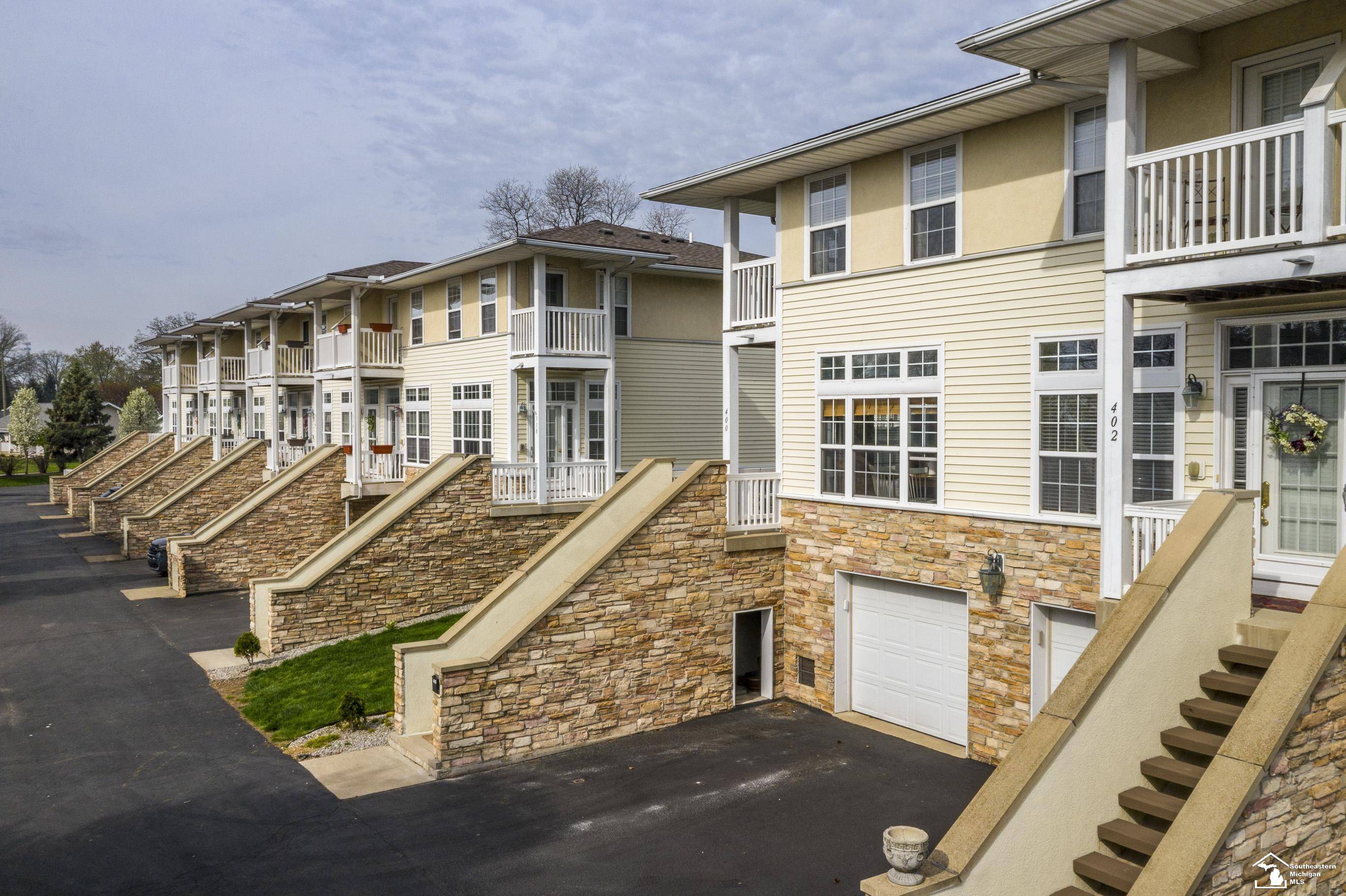 Luna Pier, MI 48157,400 Beachwalk Trail