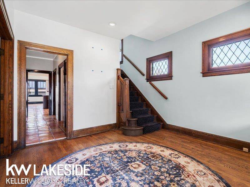 Saint Clair Shores, MI 48080,21713 Pleasant Street