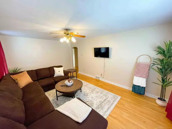 Ironwood, MI 49938,225 E Ridge Street