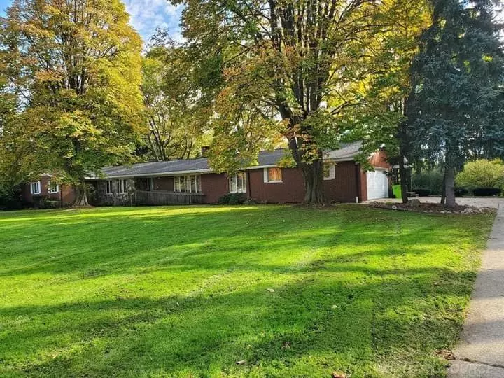 41268 Llewelyn Court, Novi, MI 48167