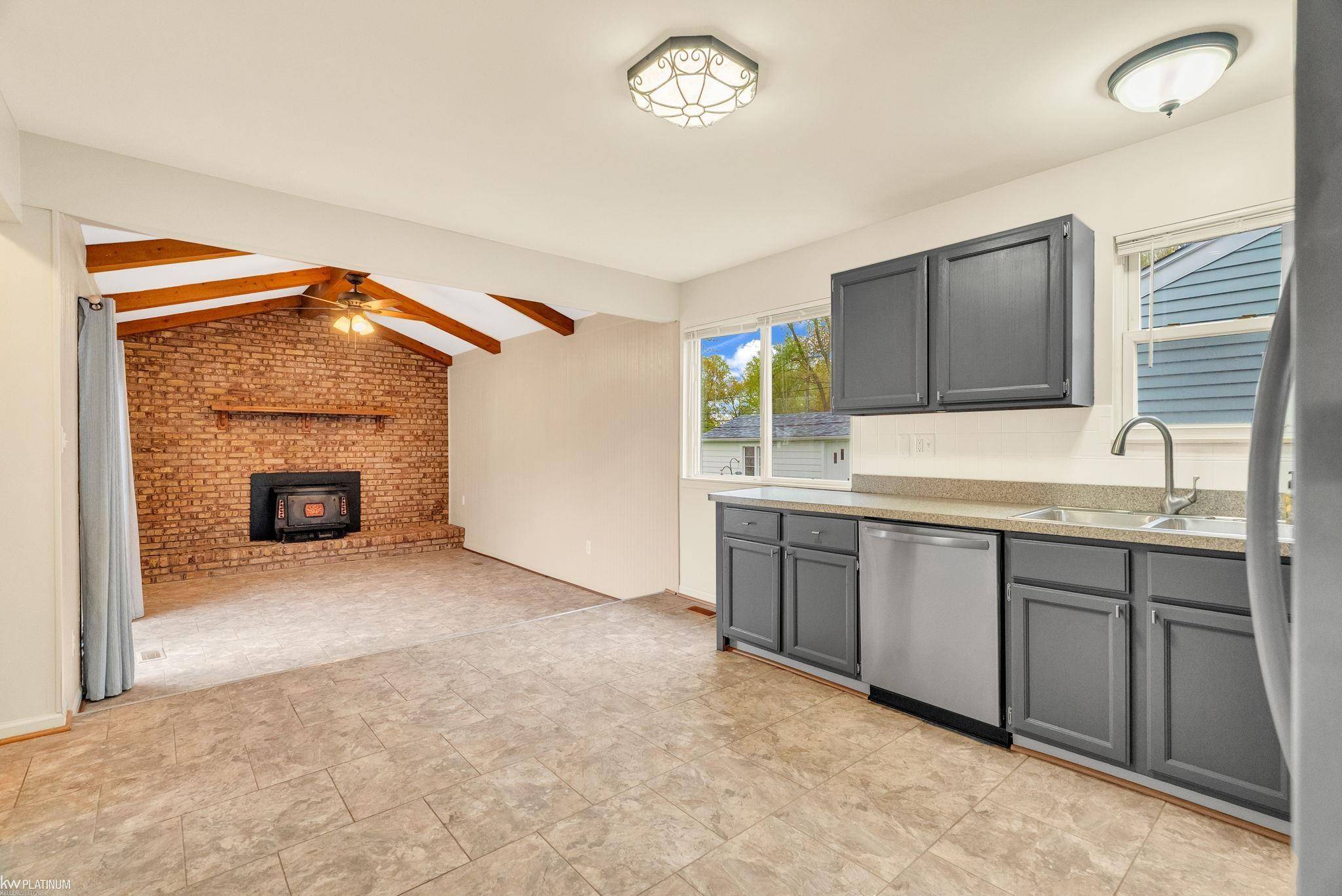 Clinton Township, MI 48036,39344 Ormsby Street