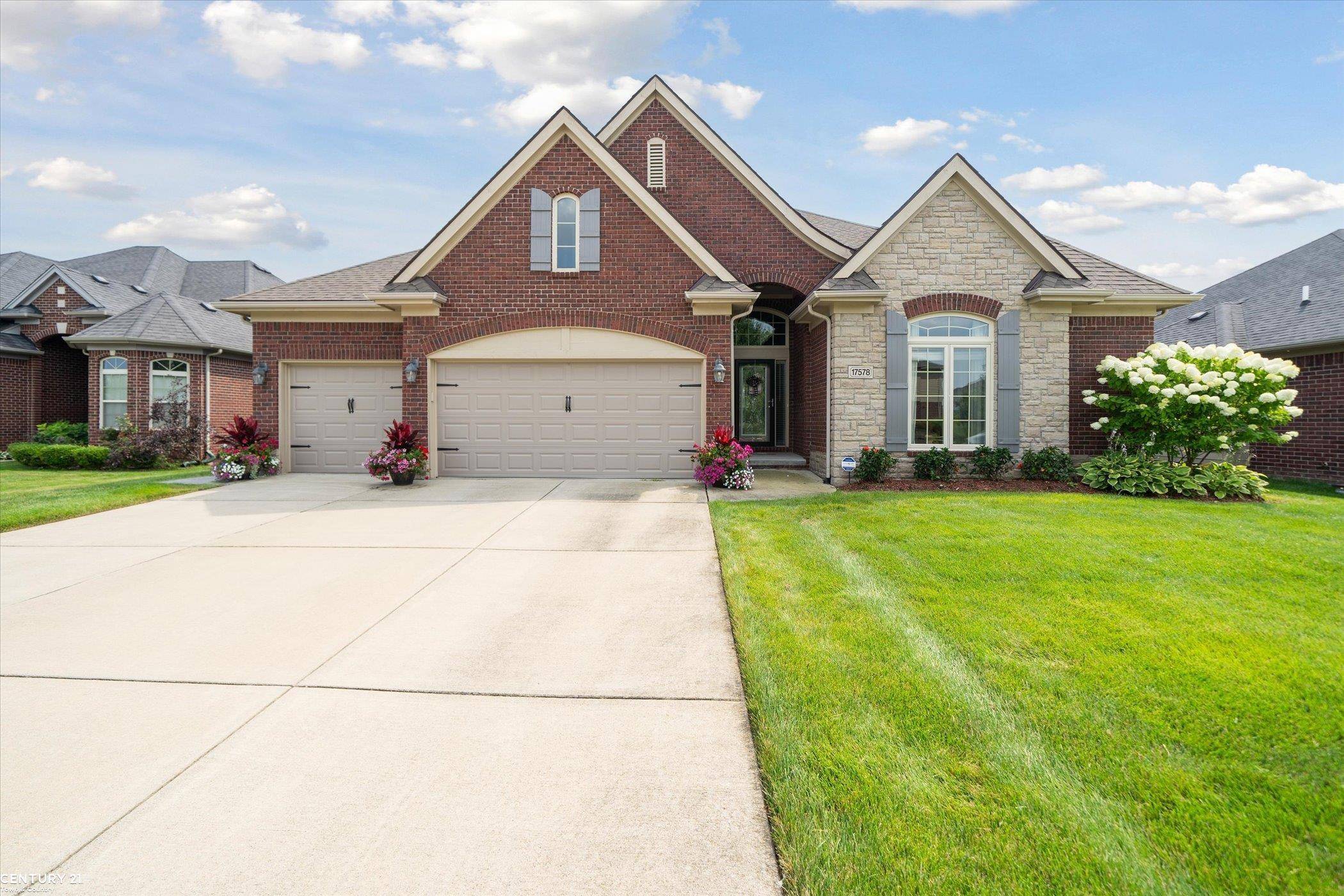 17578 Canvasback Drive, Clinton Township, MI 48038