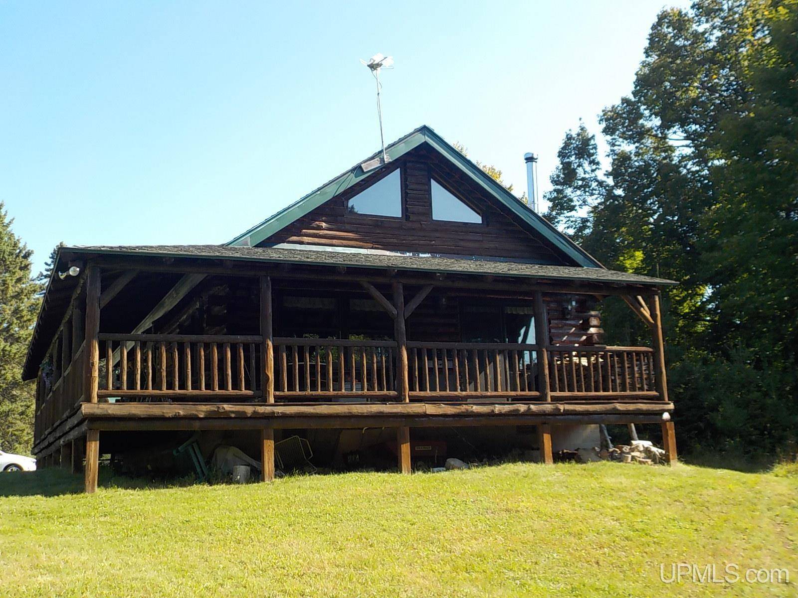 180 WPA Road, Crystal Falls, MI 49920