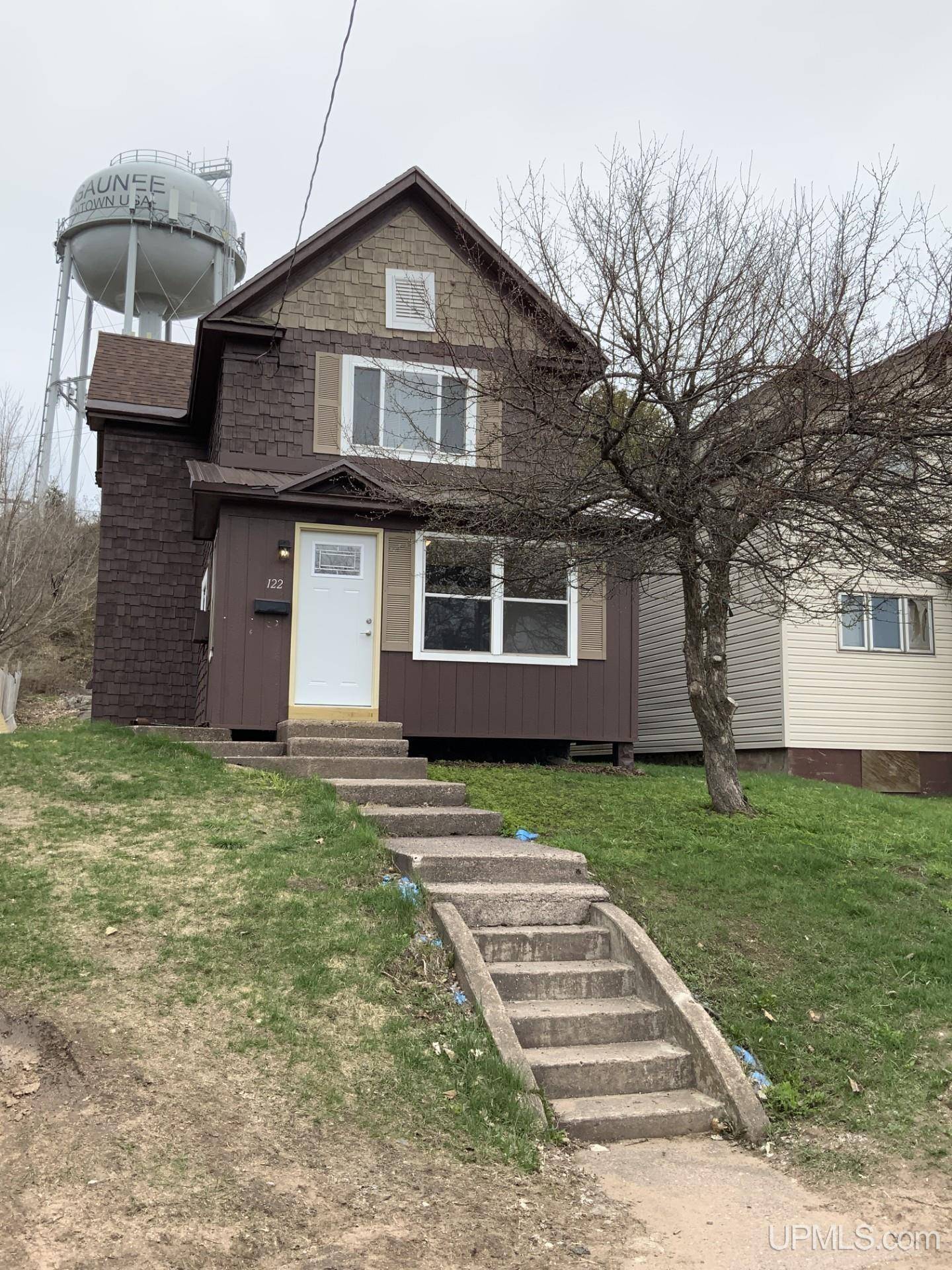 122 Rock Street, Negaunee, MI 49866