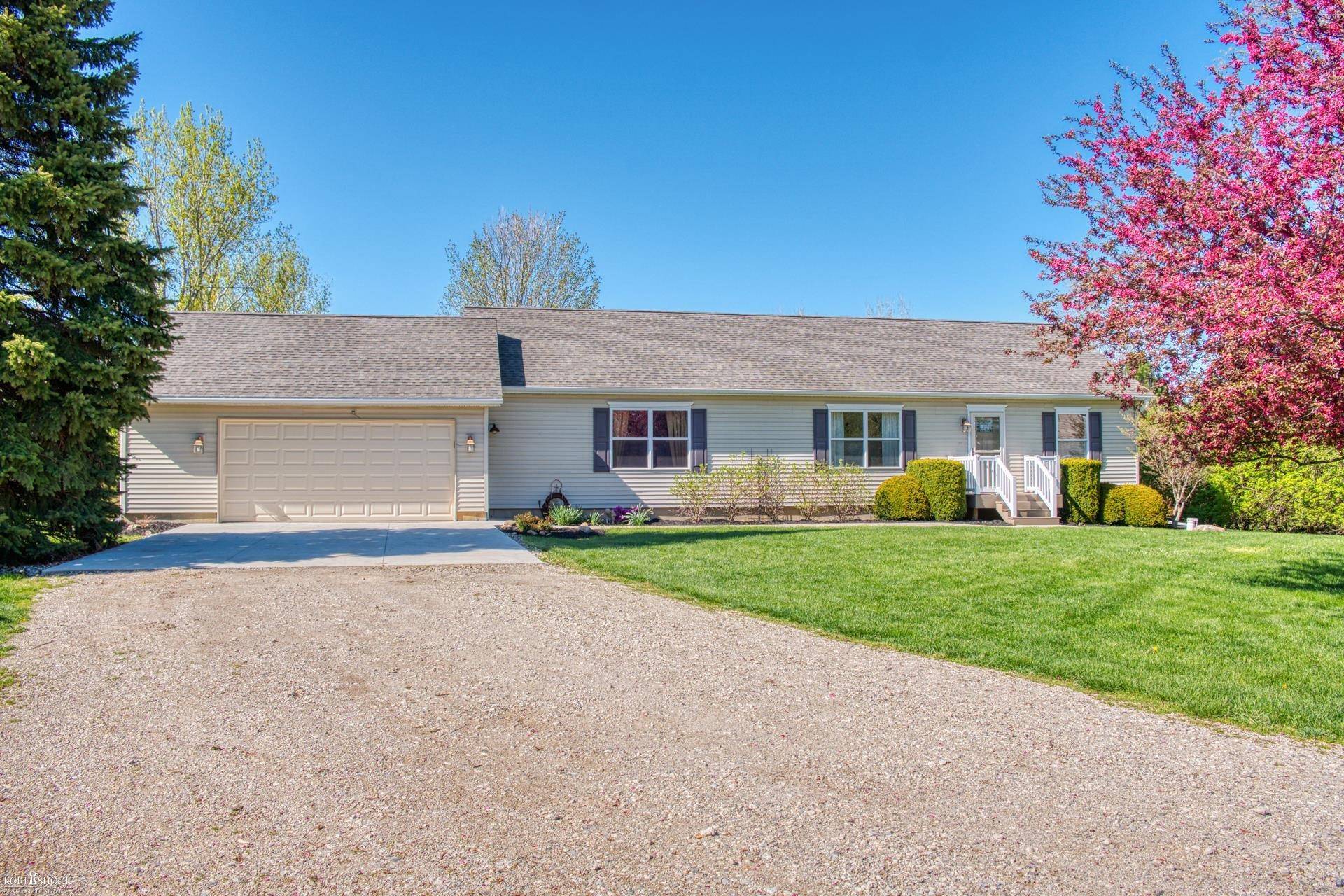 3750 Banner Road,  Saint Johns,  MI 48879