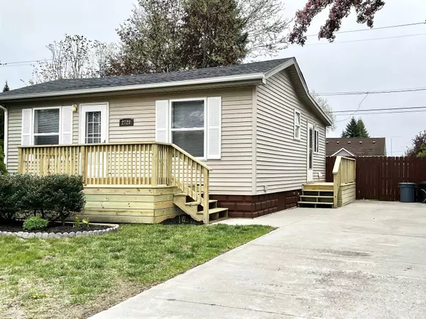 Port Huron, MI 48060,2728 17th Ave Avenue