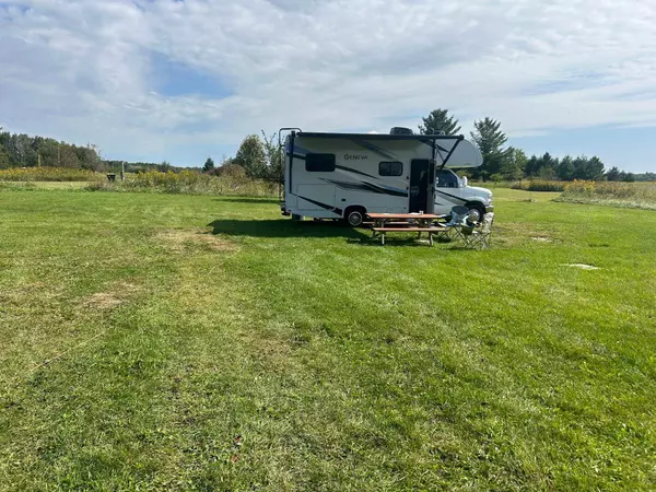 1372 Fairfield Way, Gladwin, MI 48624
