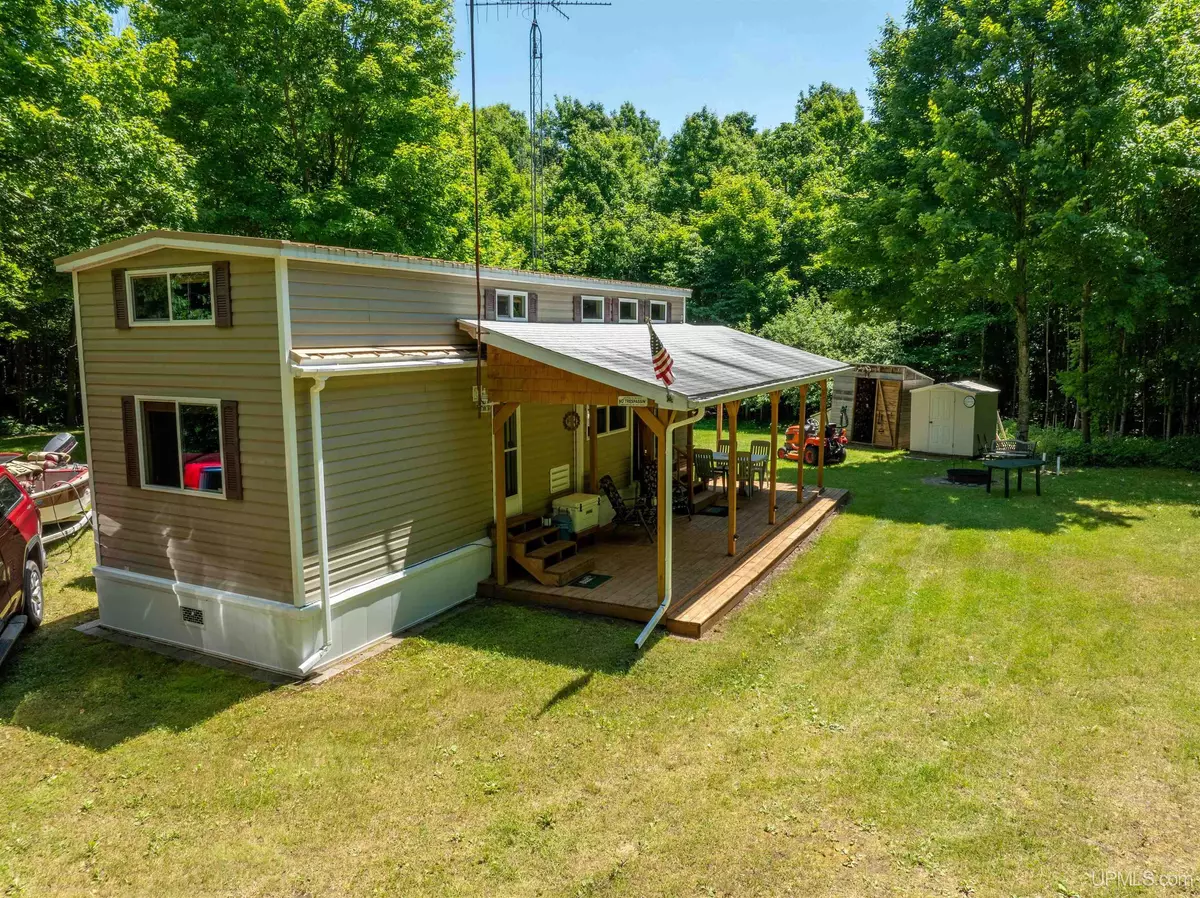 Chatham, MI 49816,E4381 23rd Road