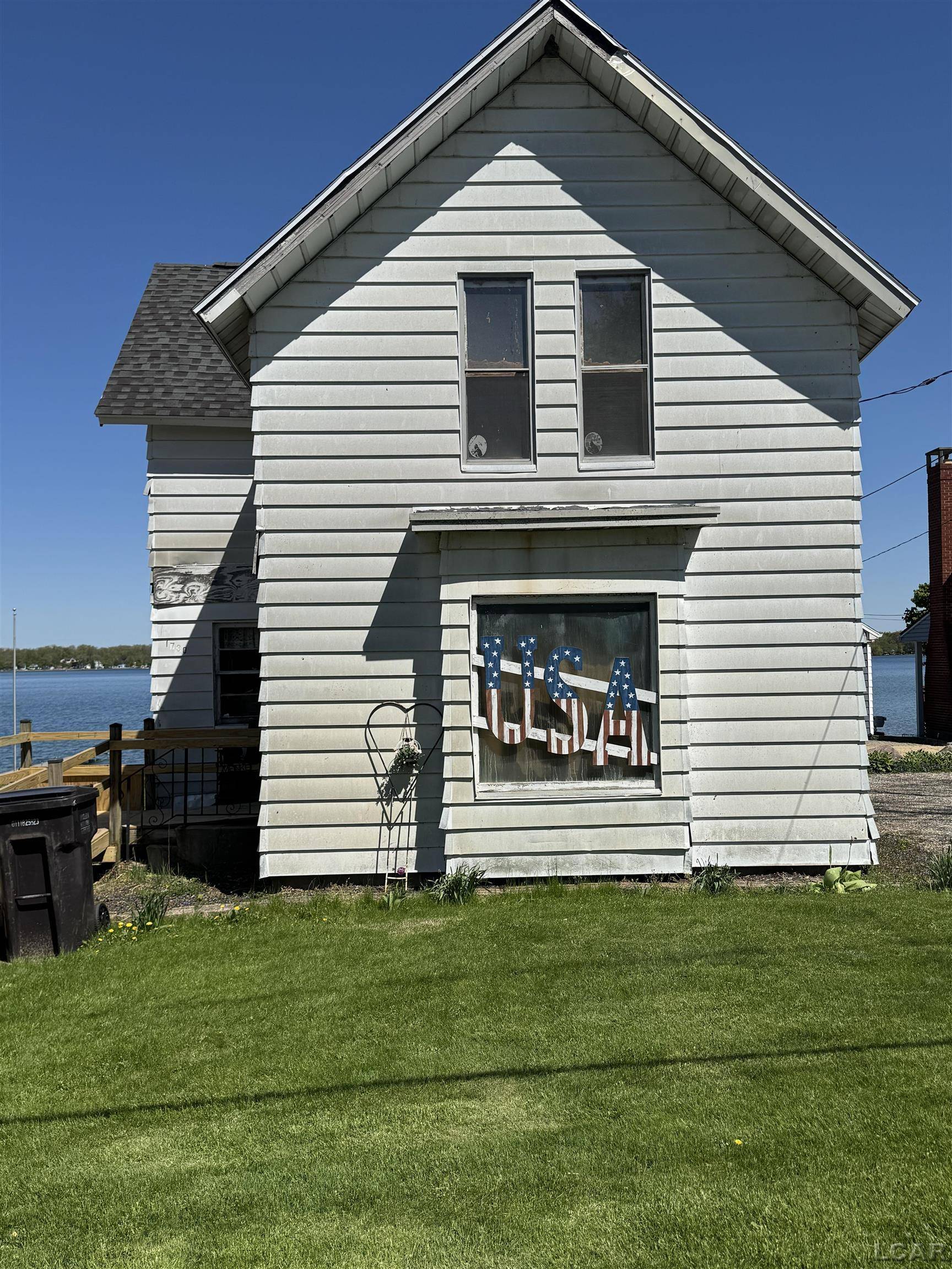1730 Round Lake Highway, Manitou Beach, MI 49253