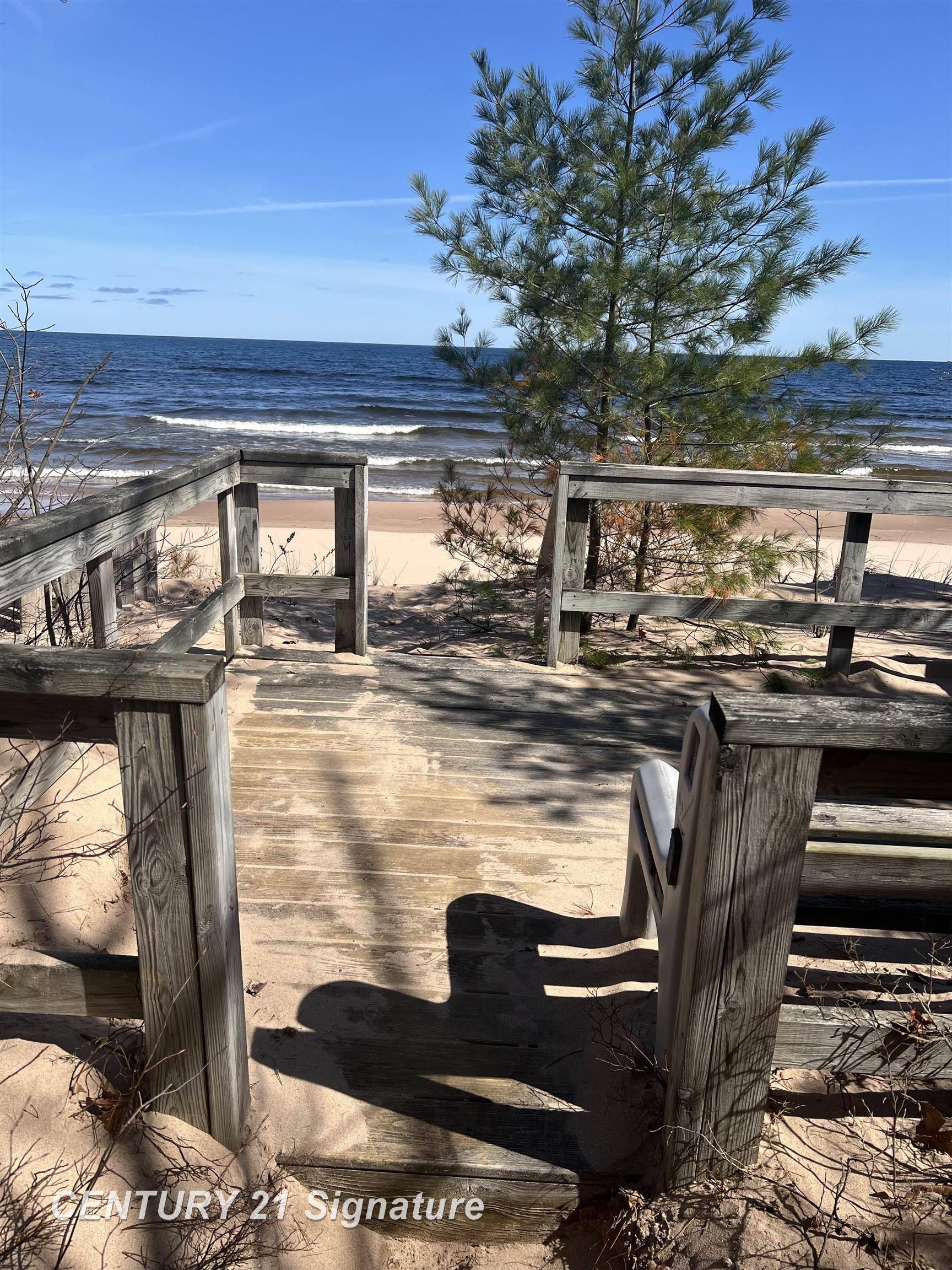 2945 Michigan 28 Highway, Marquette, MI 49855