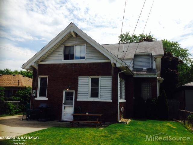 Eastpointe, MI 48021,15611 Charles R Avenue