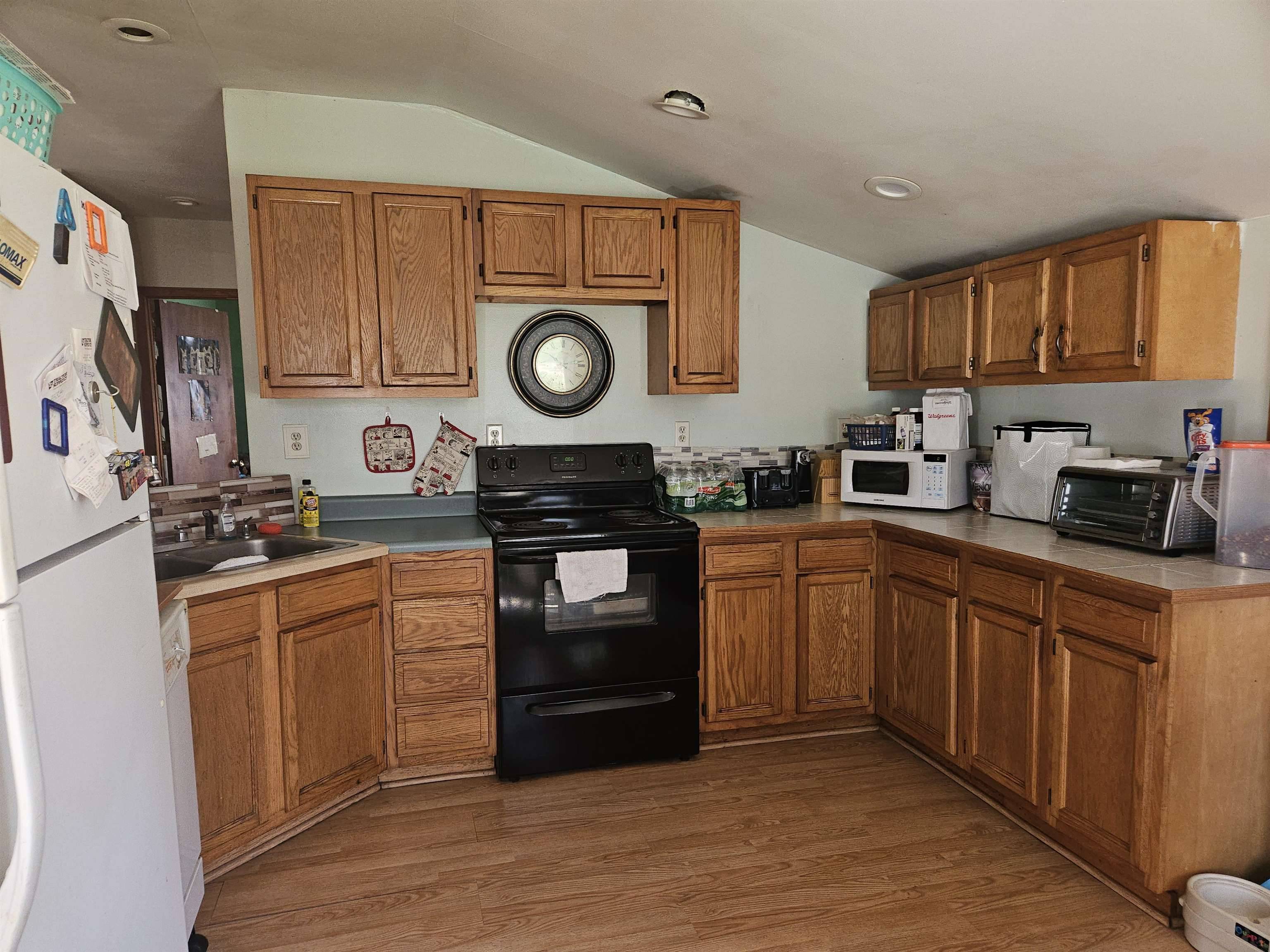 Harrison, MI 48625,4259 Townline Lake Road