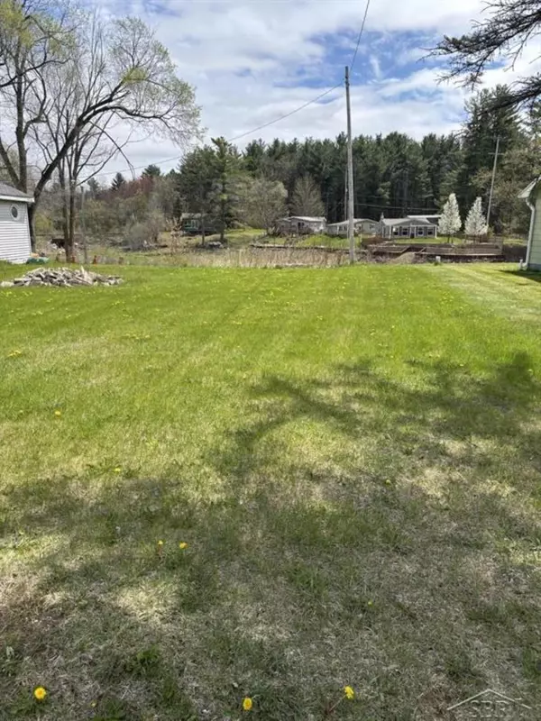 4025 Cobblestone Court, Beaverton, MI 48612