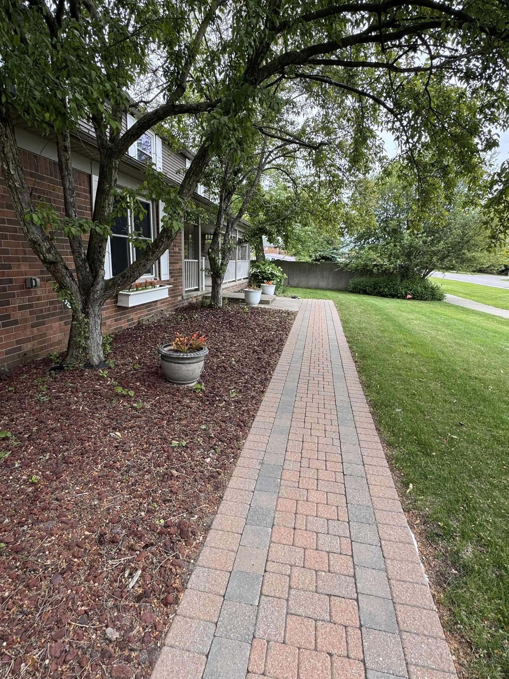 Shelby Twp, MI 48316,4283 Snoal Lane