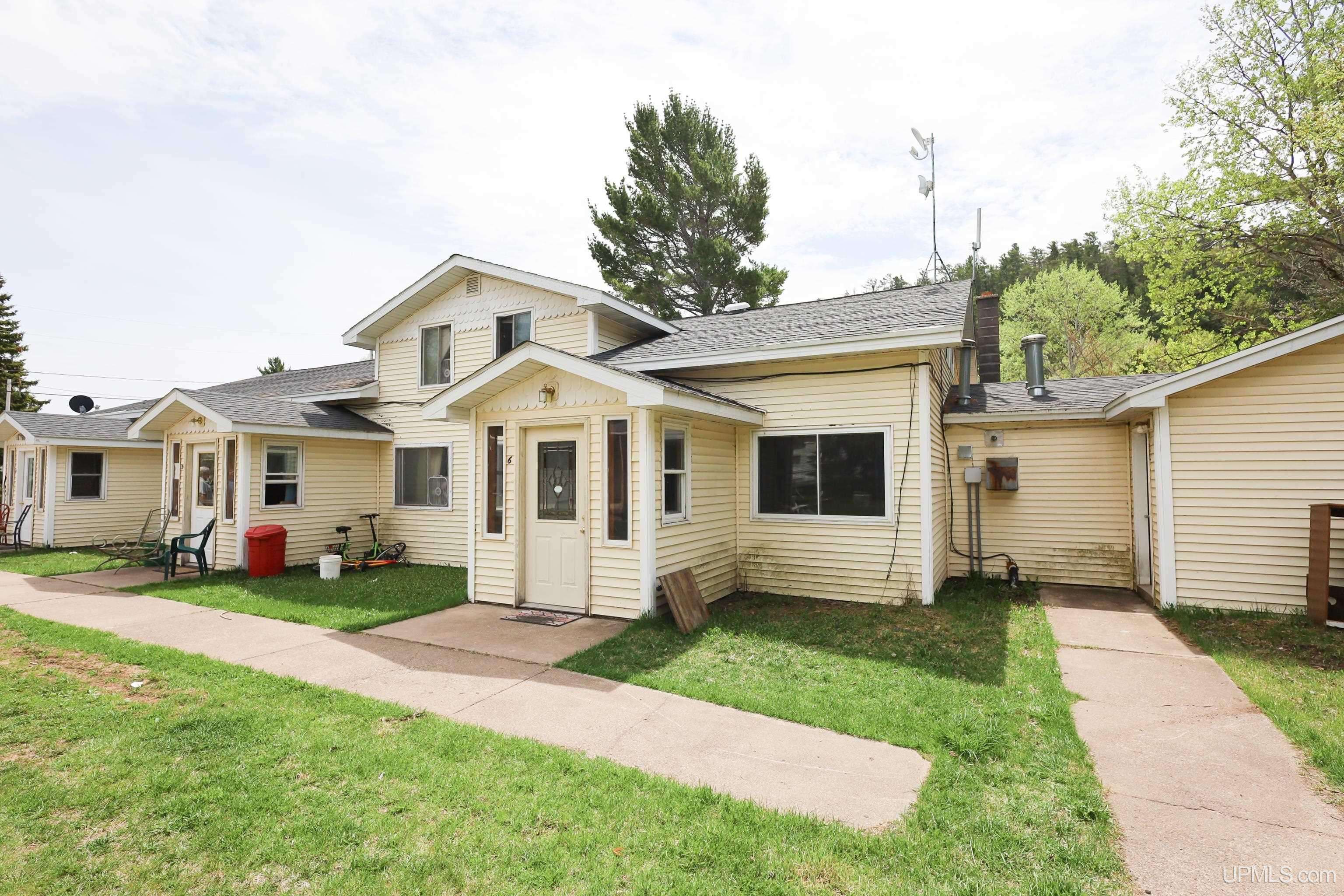 Copper Harbor, MI 49918,1025 Gratiot Street