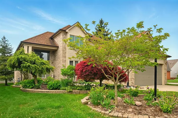 Washington Twp, MI 48094,6510 Cross Creek Drive