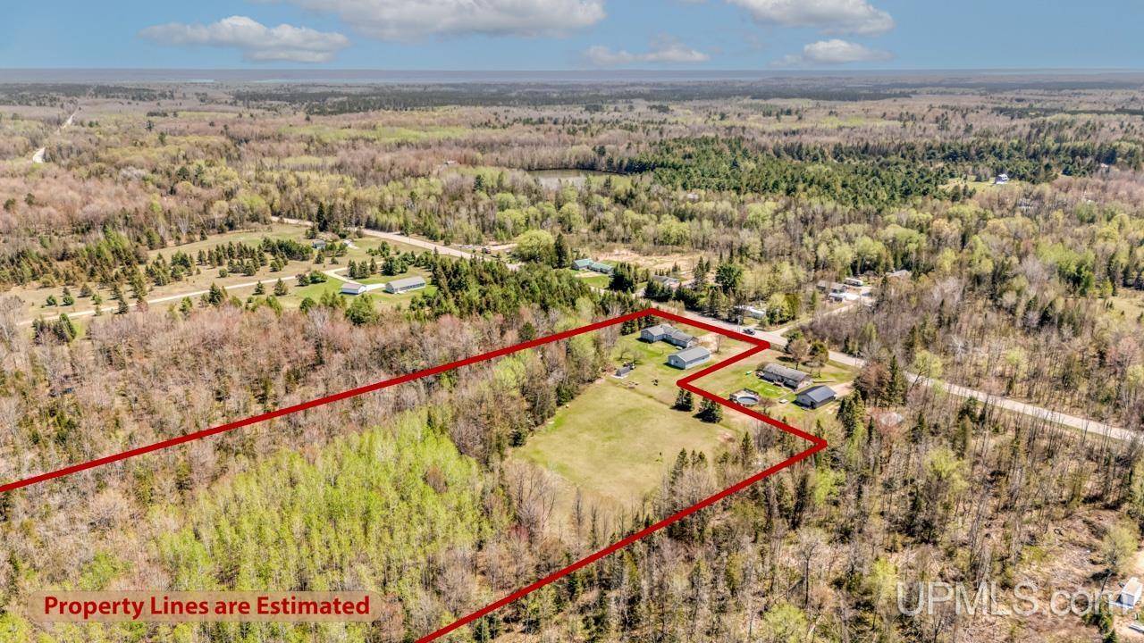 Gladstone, MI 49837,5940 27.5 Road