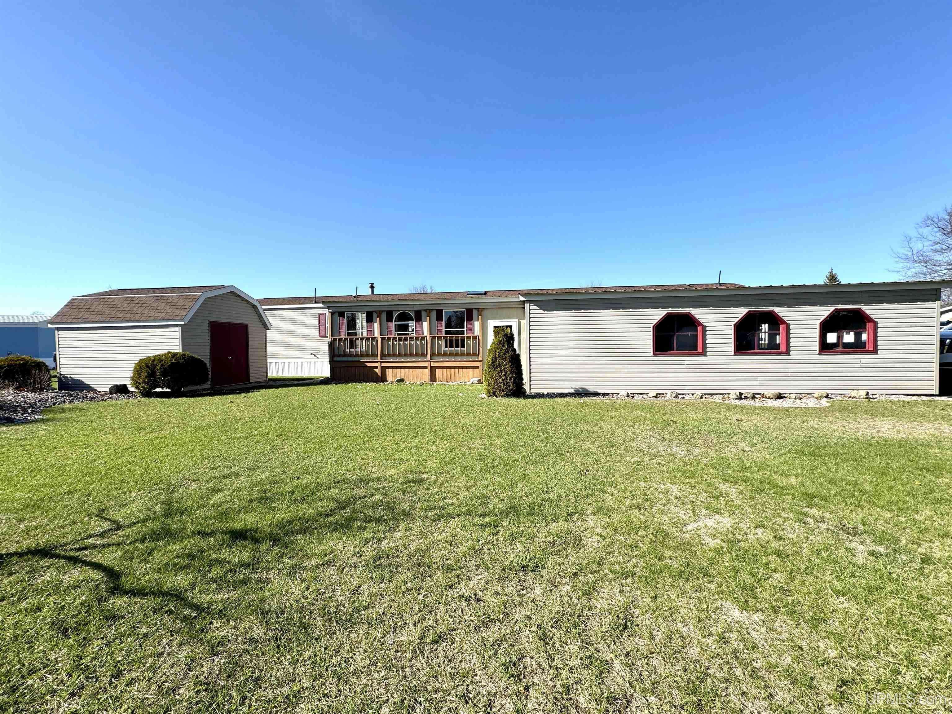 Gladstone, MI 49837,155 29th Lot #113 Street