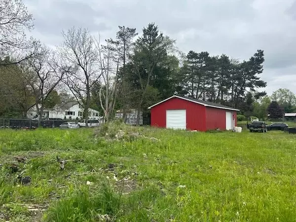 7205 N Dort Highway, Mount Morris, MI 48458