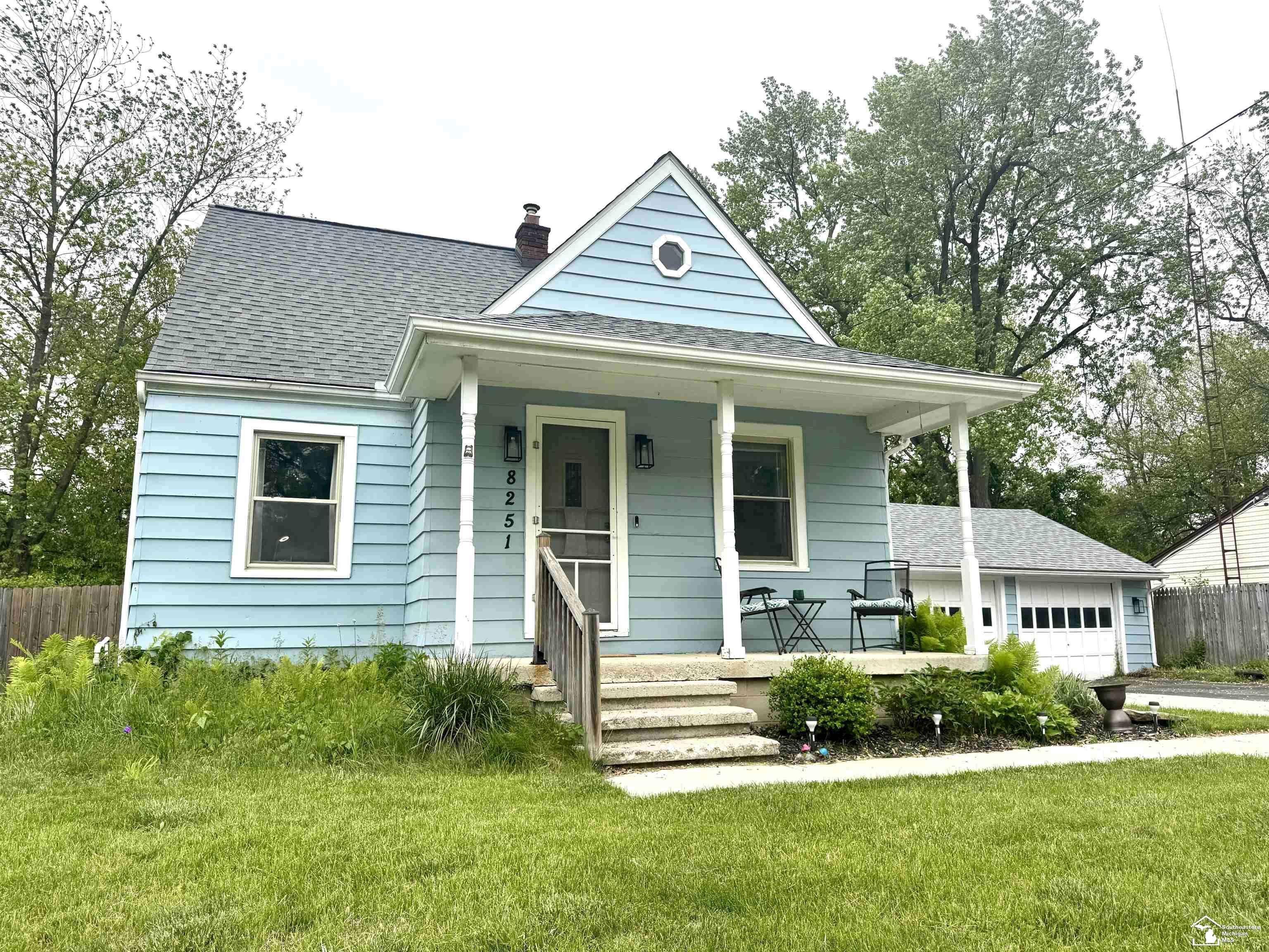 8251 Secor Road, Lambertville, MI 48144