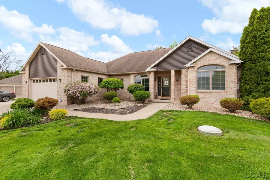 3079 Windmill Court, Adrian, MI 49221