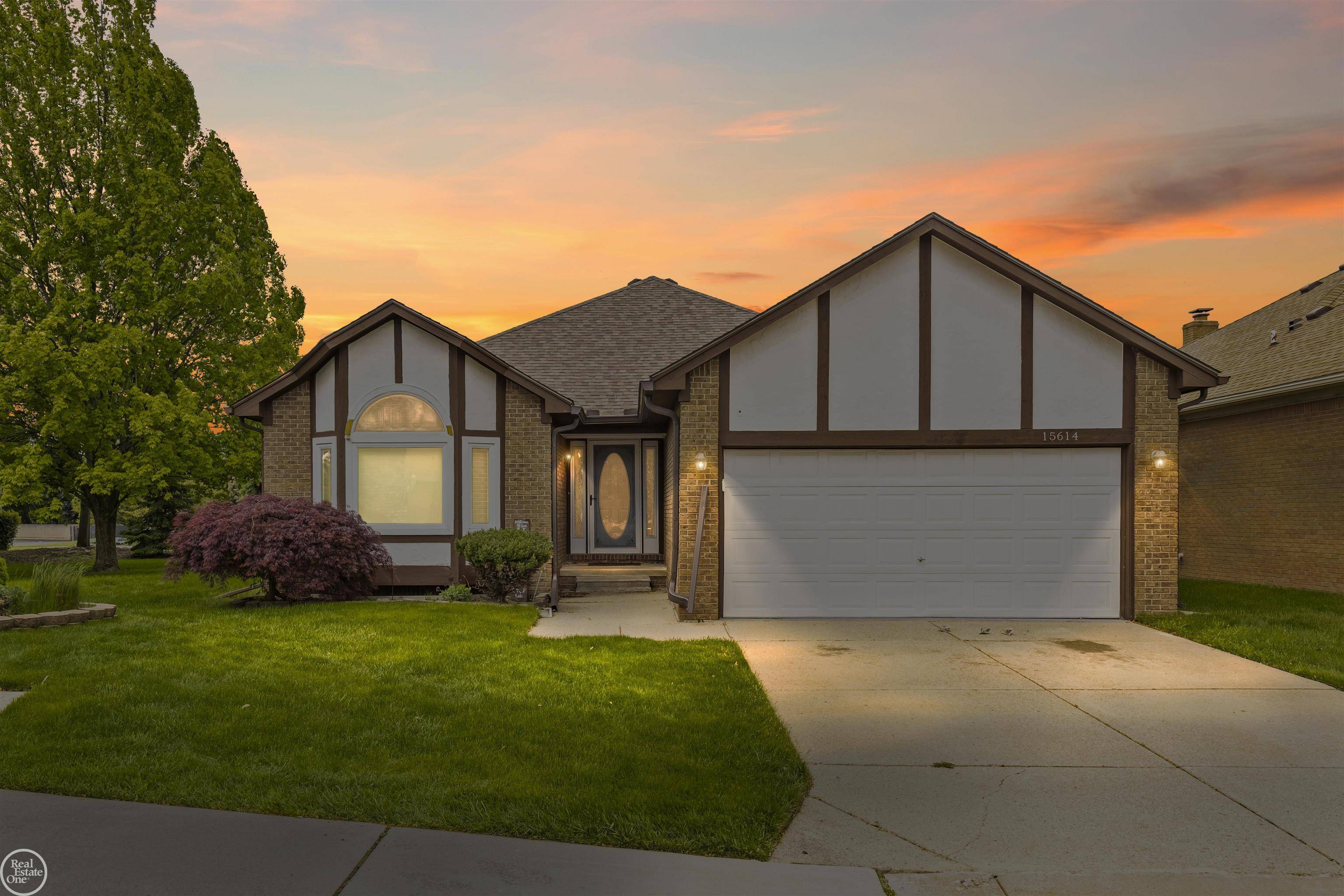 15614 Sunday Silence Court, Clinton Township, MI 48035