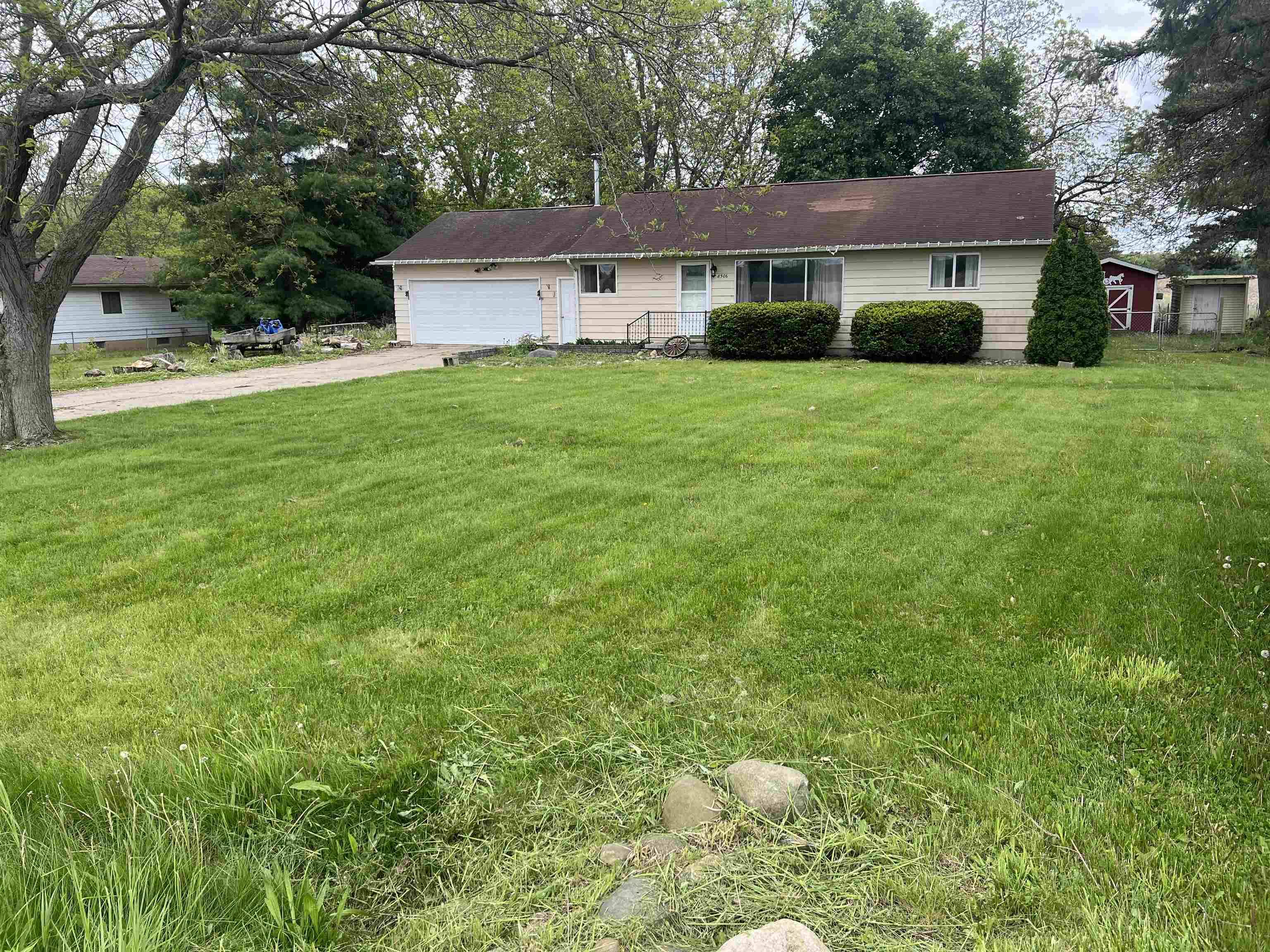 Corunna, MI 48817,8506 lytle Road