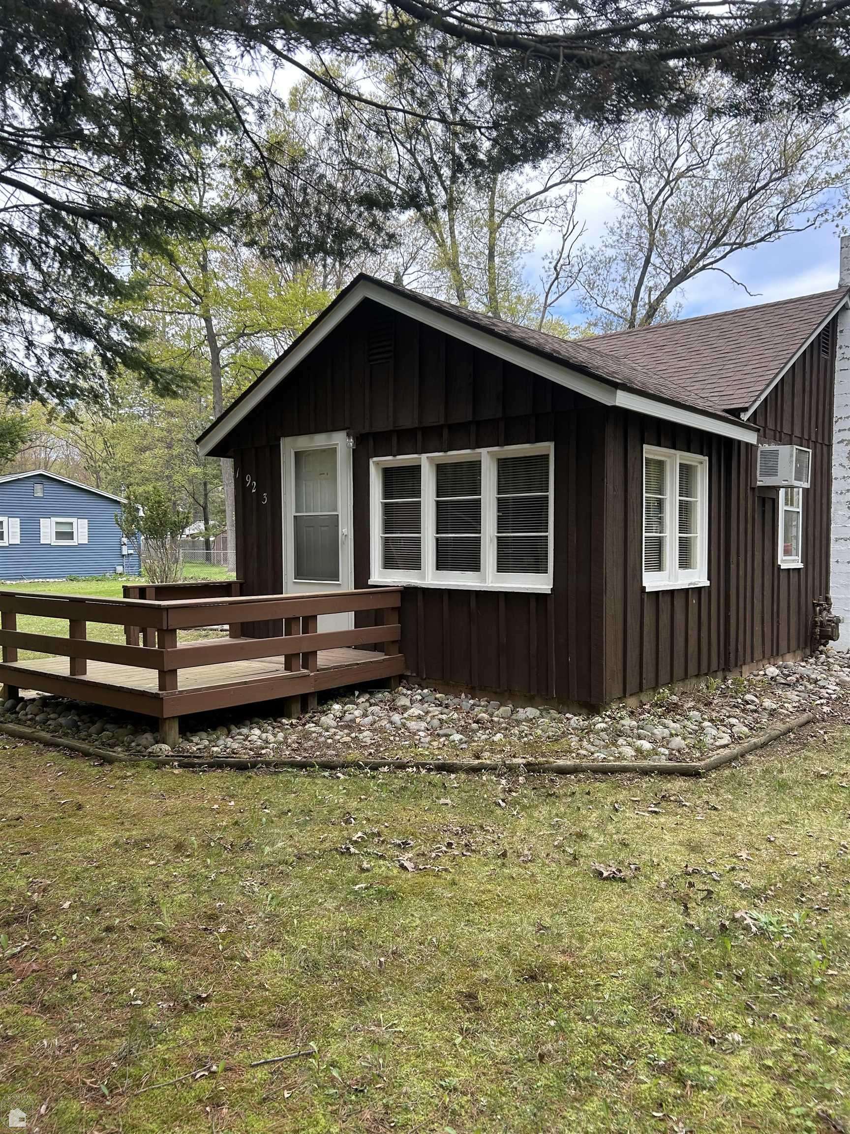 Oscoda, MI 48750,1923 Bear Drive
