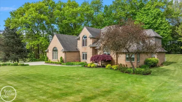 Washington Twp, MI 48095-2421,63011 Indian Hills Drive