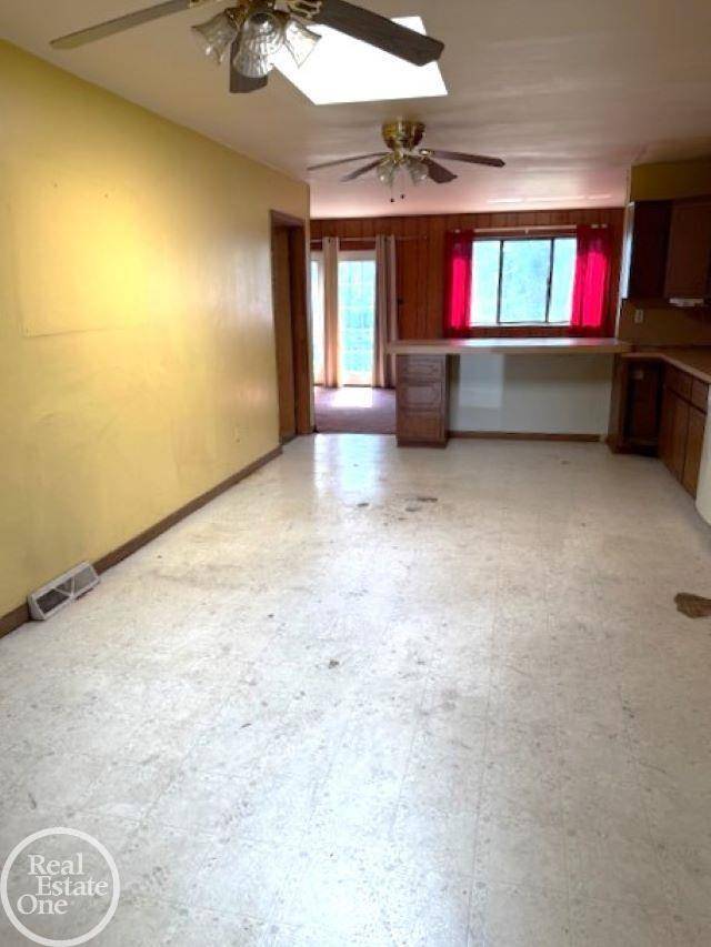 Roseville, MI 48066,29131 Coolidge Street