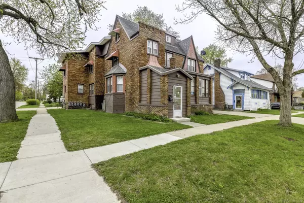 1104 Minnie Street, Port Huron, MI 48060