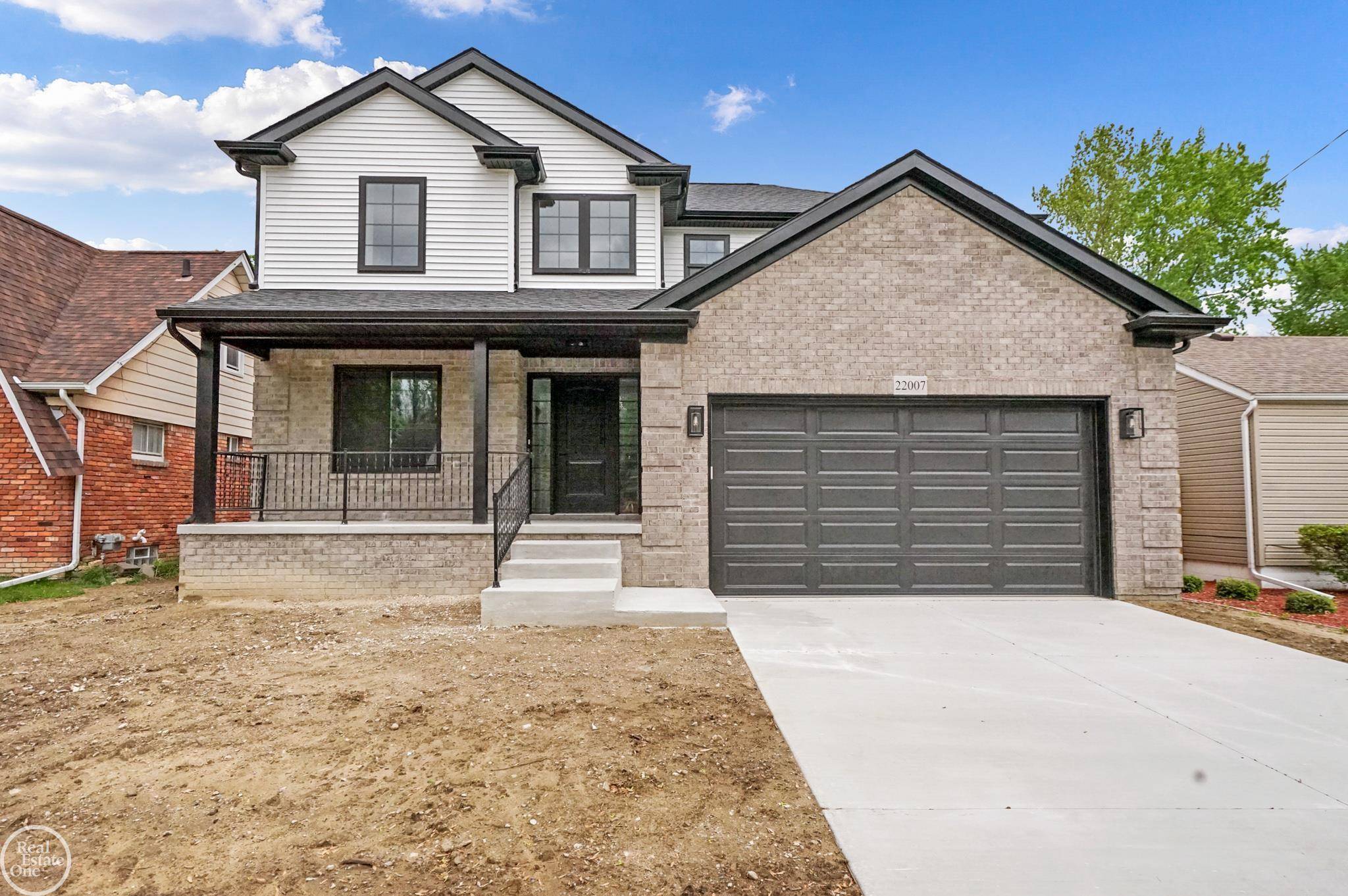 22007 Ridgeway Street, Saint Clair Shores, MI 48080