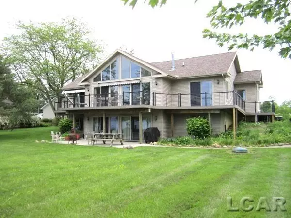 280 Sunset Drive Drive, Hudson, MI 49247
