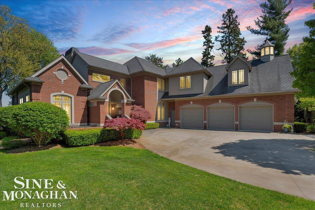 708 N Lakeshore Road, Port Sanilac, MI 48469