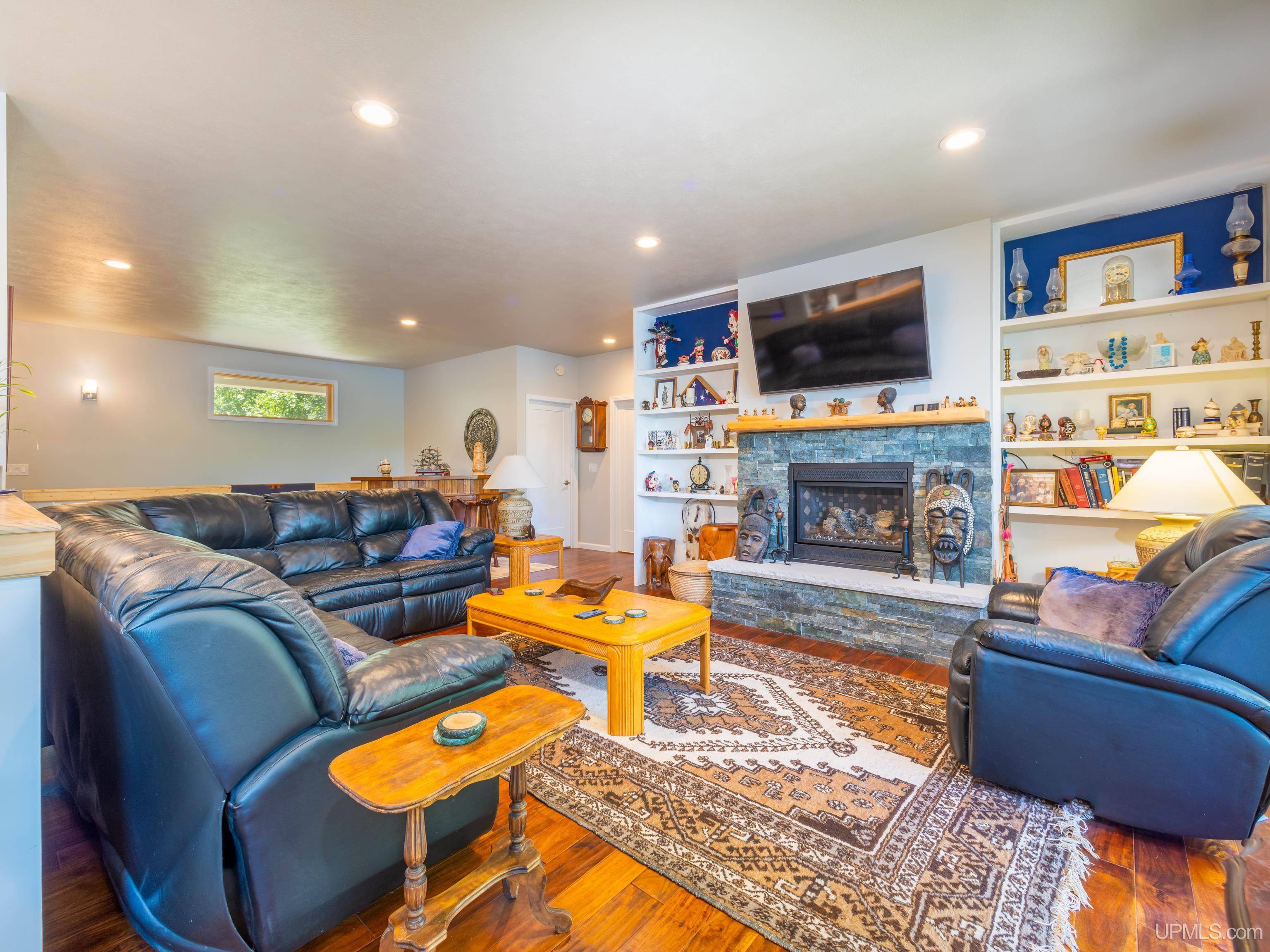 Negaunee, MI 49866,217 Shoreline Drive