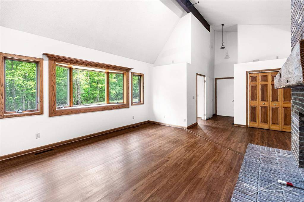 Hope, MI 48628,6568 N Sandy Ridge Drive