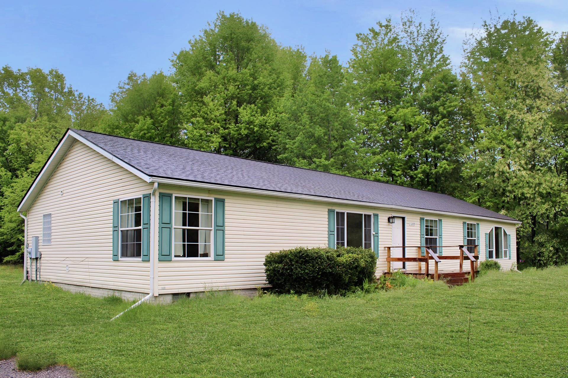 11200 Willard Road, Burt, MI 48417