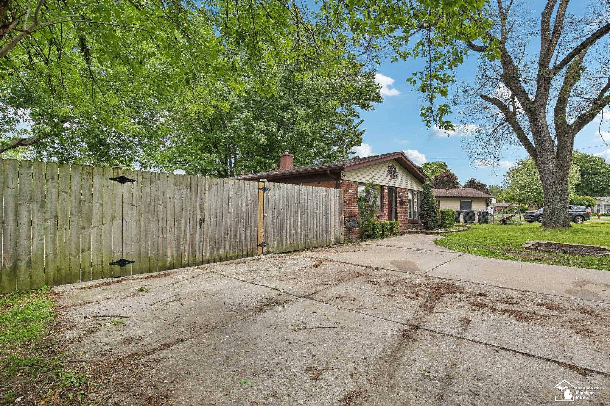 Taylor, MI 48180,20980 Shannon Street