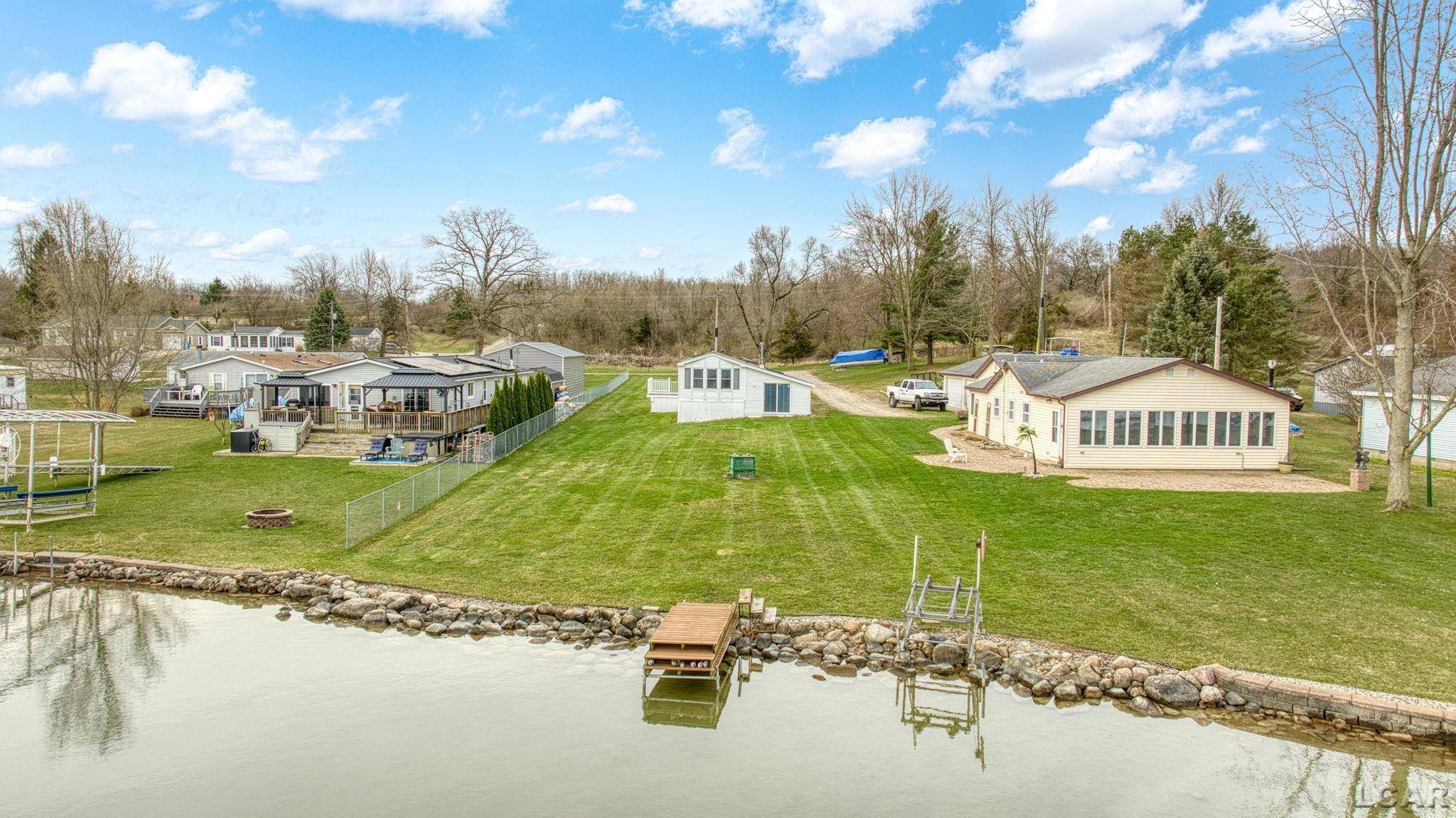 35 Winchester Drive, Addison, MI 49220