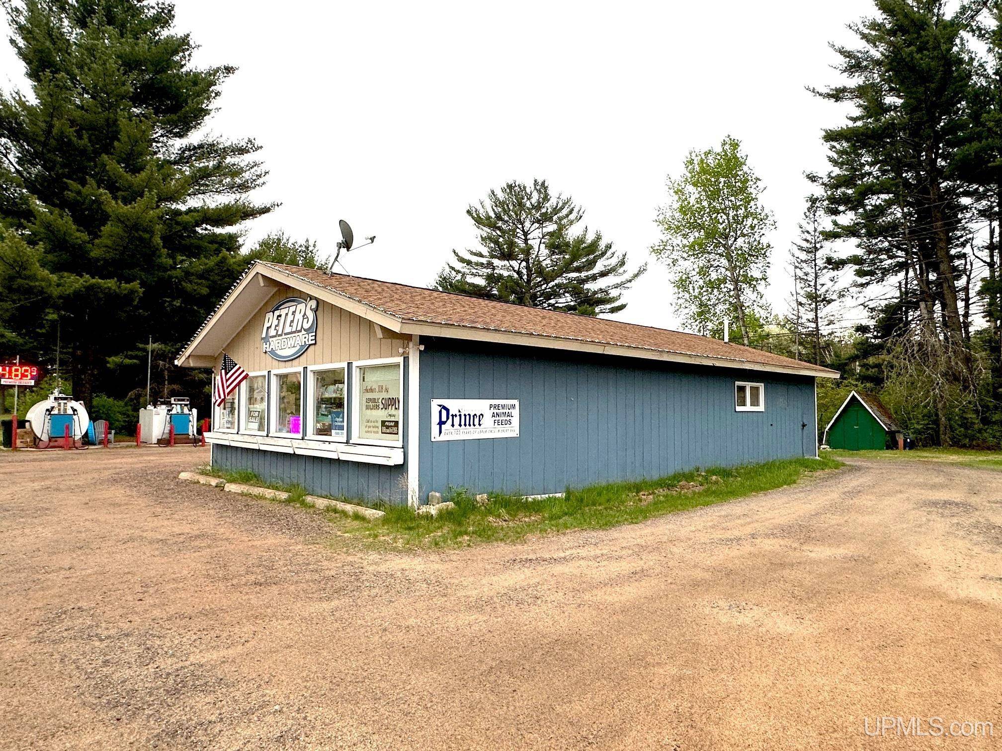 Republic, MI 49879-9105,174 Evergreen Street