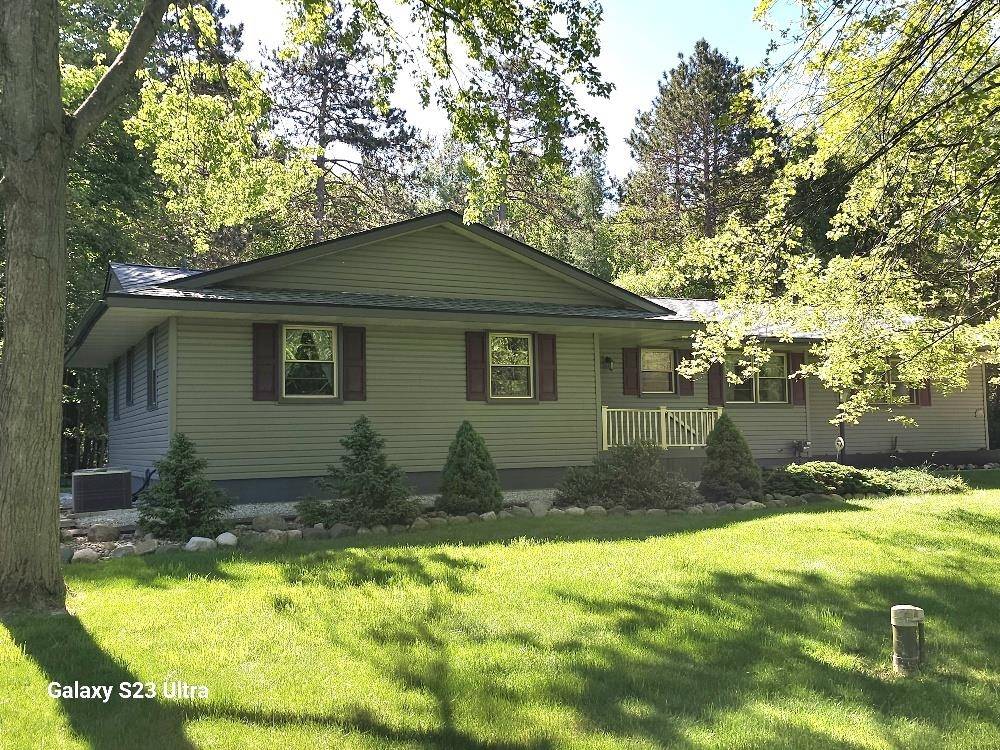 5139 Paradise Drive, Beaverton, MI 48612